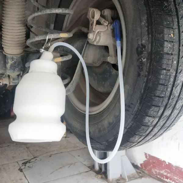 Estraitore Liquido Freni Auto 1L – Strumento Professionale per Cambio Olio Moto e Svuotamento Freni