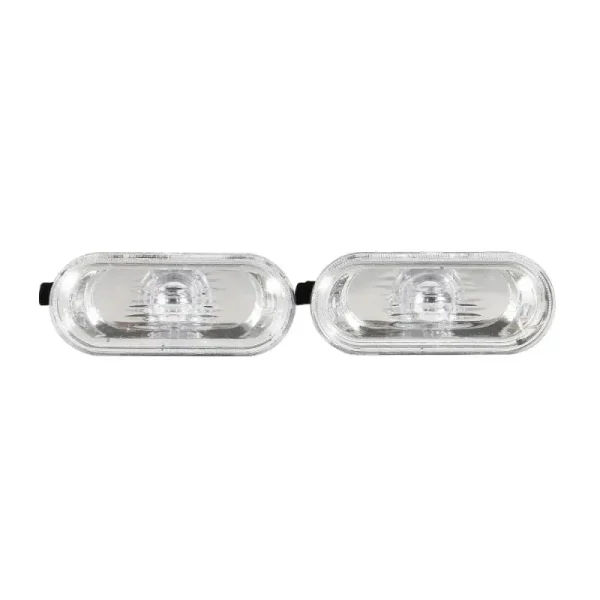 Fari Laterali Universali Superbright per VW Passat B5/B5.5 (1999-2004) – Accessori Auto Duraturi e Luminosi